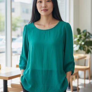 (E-132)Mimi Women’s Green Blouse Size M 3/4 Sleeve Round Neck Lightweight Casual